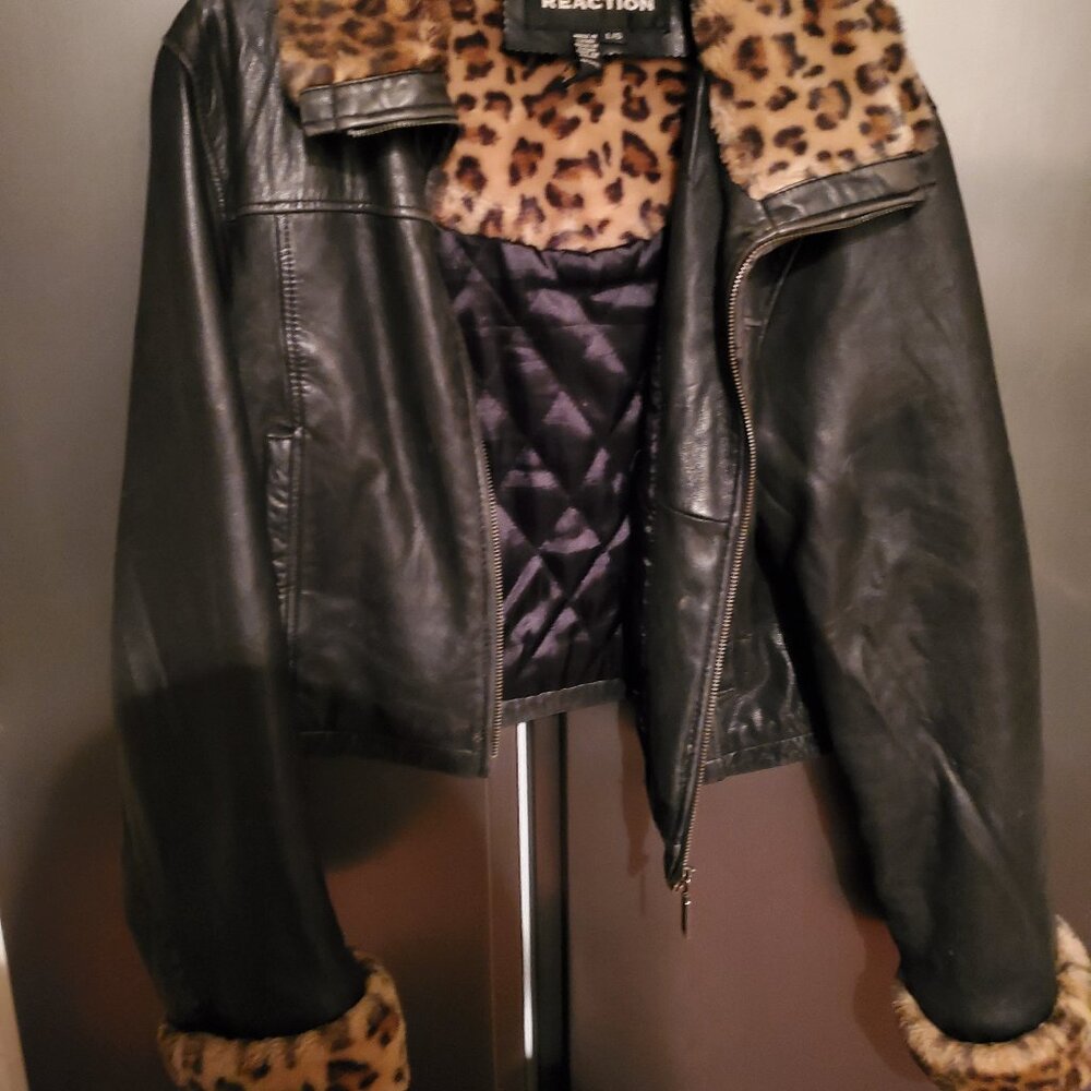 VINTAGE Kenneth Cole Reaction (Lamb SKIN) with Lepord Fur Collar and Sleves